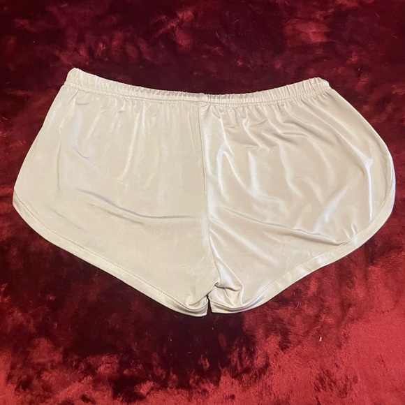 NWT N2N Bodywear Men's Dream Split Short - Nude, Small - Picture 5 of 7